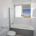 Wunderschoene- Geraeumige Ferienvilla Mit Bbq By Interhome Protaras