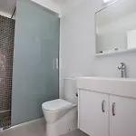 Wunderschoene- Geraeumige Ferienvilla Mit Bbq By Interhome בית נופש *