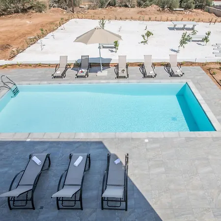 Wunderschoene- Geraeumige Ferienvilla Mit Bbq By Interhome *