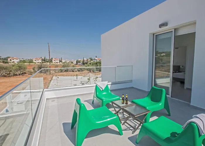 Wunderschoene- Geraeumige Ferienvilla Mit Bbq By Interhome * Protarász