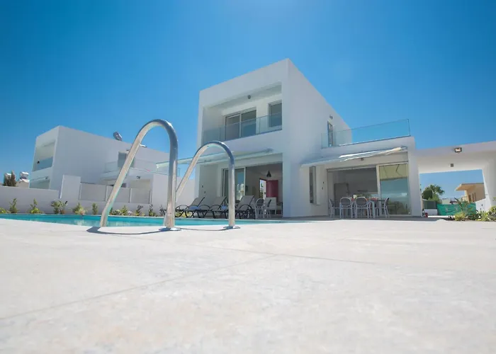 Nyaraló Wunderschoene- Geraeumige Ferienvilla Mit Bbq By Interhome